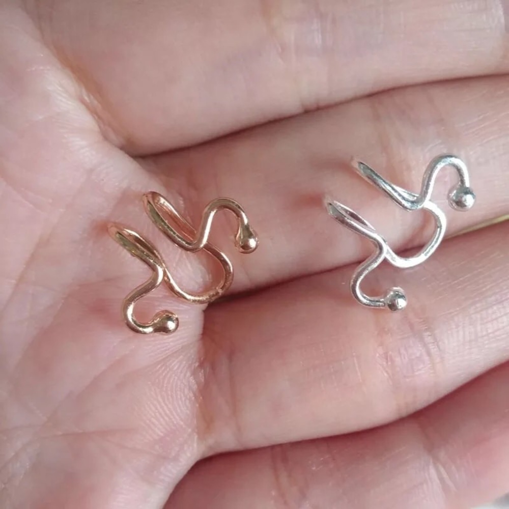 Curly Tragus Ear Cuff No Piercing Earrings - Picture 2 of 4